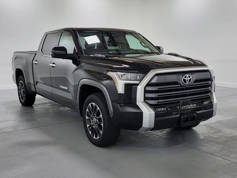 Used 2024 Toyota Tundra Limited image 2