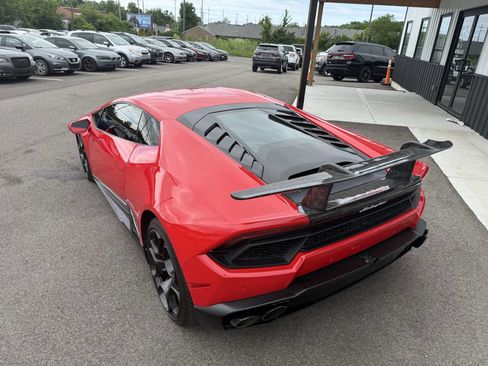 Used 2016 Lamborghini Huracan LP 580-2 RWD image 11