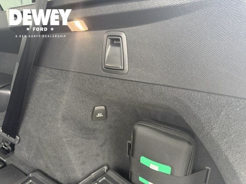 Used 2026 Volvo XC90 B6 Ultra w/ Protection Package Premier AWD/4WD image 35