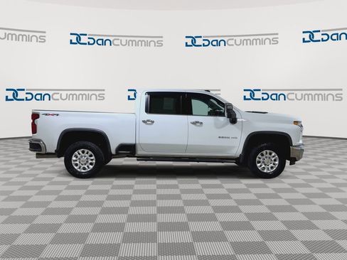 Used 2023 Chevrolet Silverado 2500 LTZ image 9