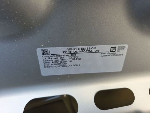 Used 2023 Chevrolet Traverse Premier w/ Redline Edition image 36