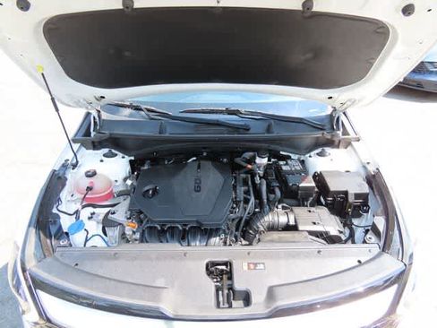Used 2023 Kia Sportage EX FWD image 9