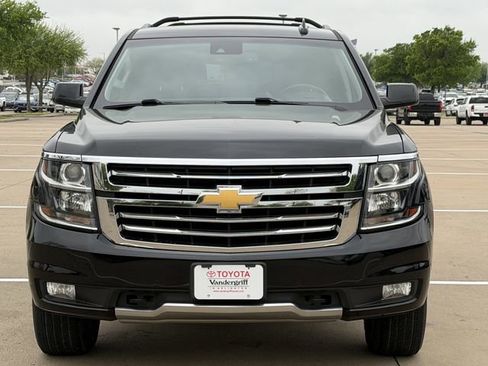 Used 2019 Chevrolet Suburban LT w/ Off-Road Package image 8