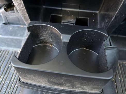 Certified 2023 Ford Explorer XLT w/ Equipment Group 202A image 19