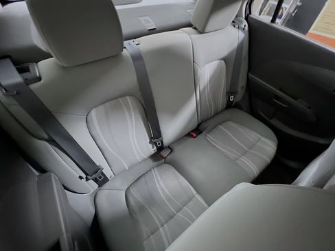 Used 2016 Chevrolet Sonic LT image 32