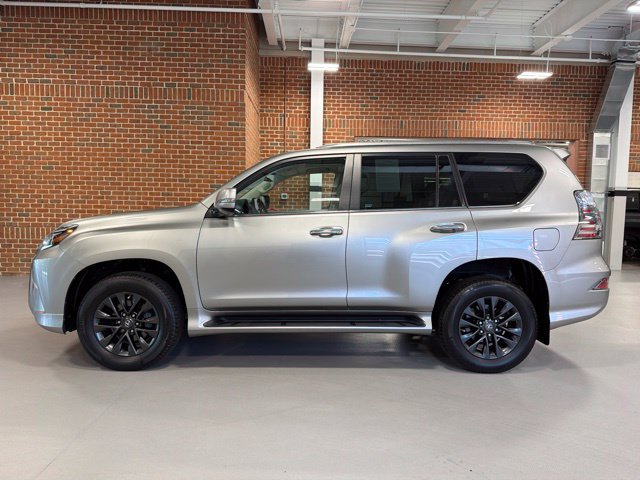 Used 2023 Lexus GX 460 Premium w/ Premium Package AWD/4WD image 4