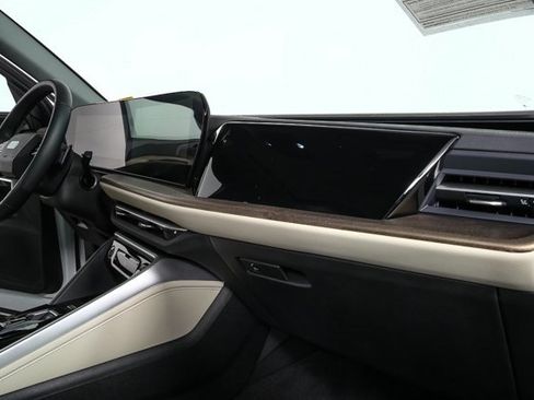 Certified 2025 Audi Q5 Premium w/ Convenience Package image 24