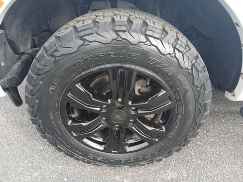 Used 2020 Ford Ranger XLT w/ Equipment Group 301A Mid image 2