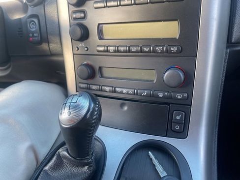 Used 2005 Chevrolet Corvette Convertible w/ Preferred Equipment Group image 12