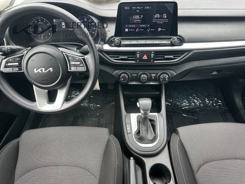 Certified 2024 Kia Forte LXS w/ LXS Technology Package FWD image 14