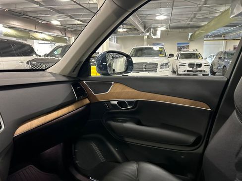 Certified 2023 Volvo XC90 B6 Plus w/ Protection Package Premier AWD/4WD image 24