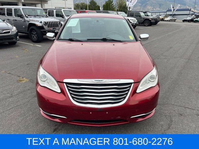 Used 2013 Chrysler 200 Limited FWD image 8
