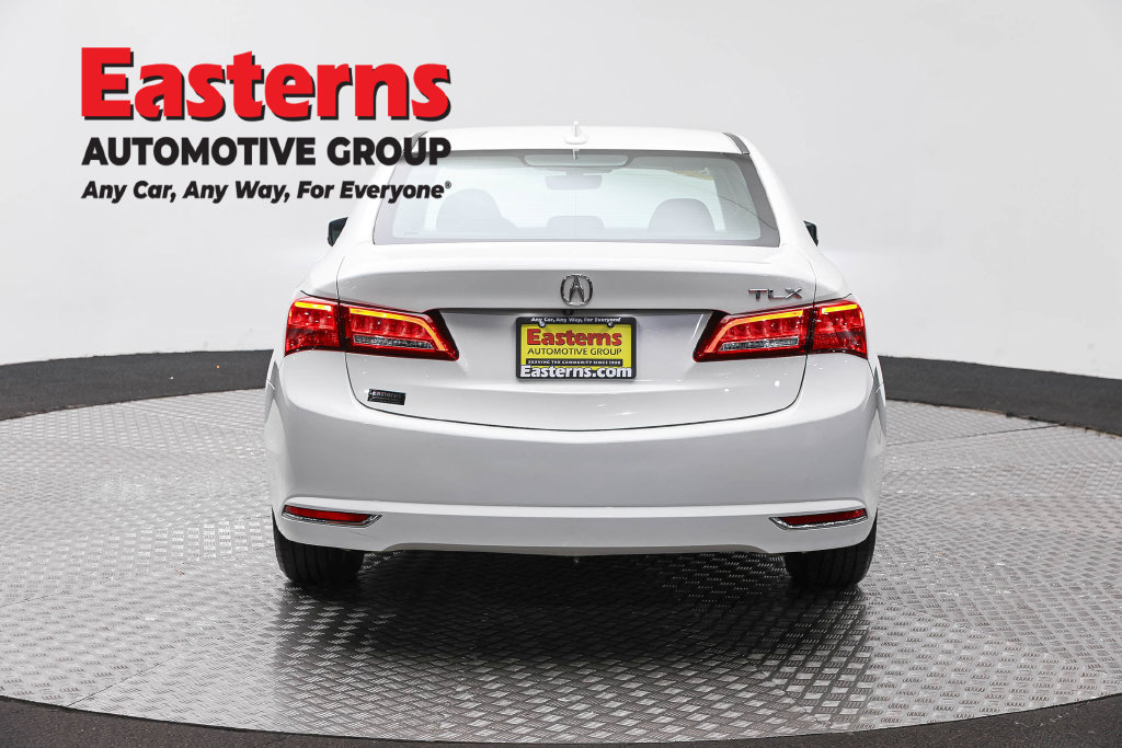 Used 2018 Acura TLX FWD image 7