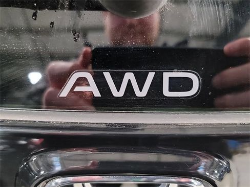 Used 2025 Honda CR-V EX-L image 16