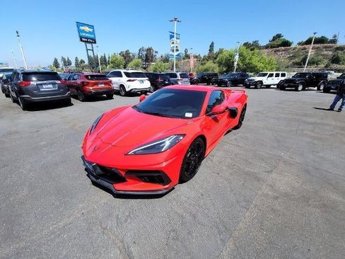 Used 2023 Chevrolet Corvette Stingray Coupe w/ Z51 Performance Package RWD image 4