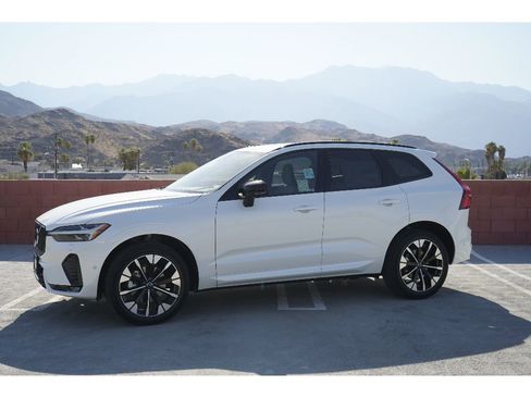 New 2026 Volvo XC60 B5 Plus w/ Protection Package Premier image 6