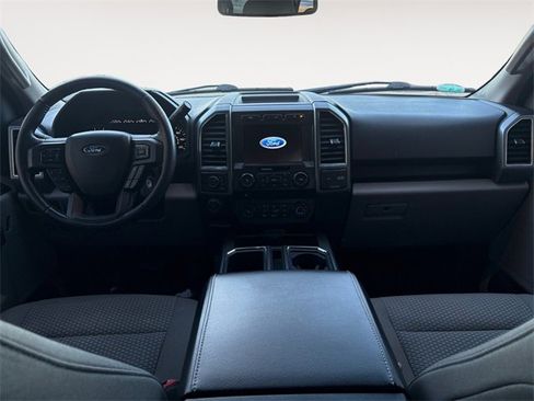 Used 2018 Ford F150 XLT w/ Equipment Group 302A Luxury image 10