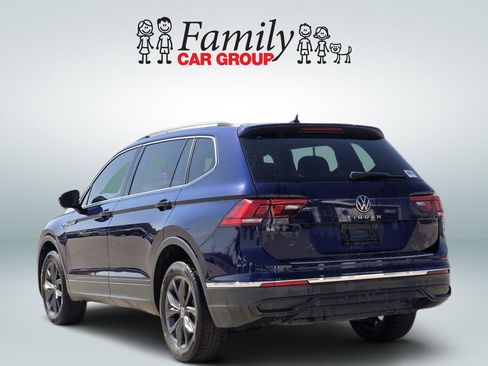 Used 2022 Volkswagen Tiguan SE FWD image 3