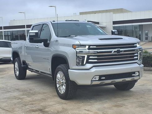 Used 2023 Chevrolet Silverado 2500 High Country w/ LPO, Hitch Package image 7