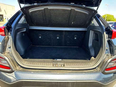 Used 2021 Hyundai Kona SEL FWD image 22