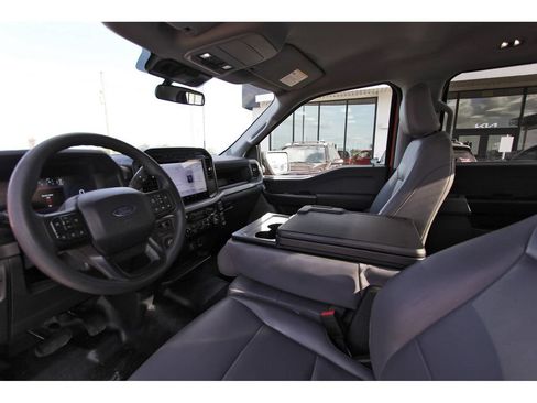 Used 2024 Ford F150 XL w/ Equipment Group 103A High RWD image 29