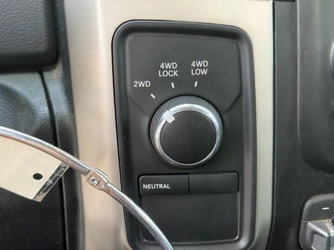 Used 2016 RAM 2500 Big Horn AWD/4WD image 24