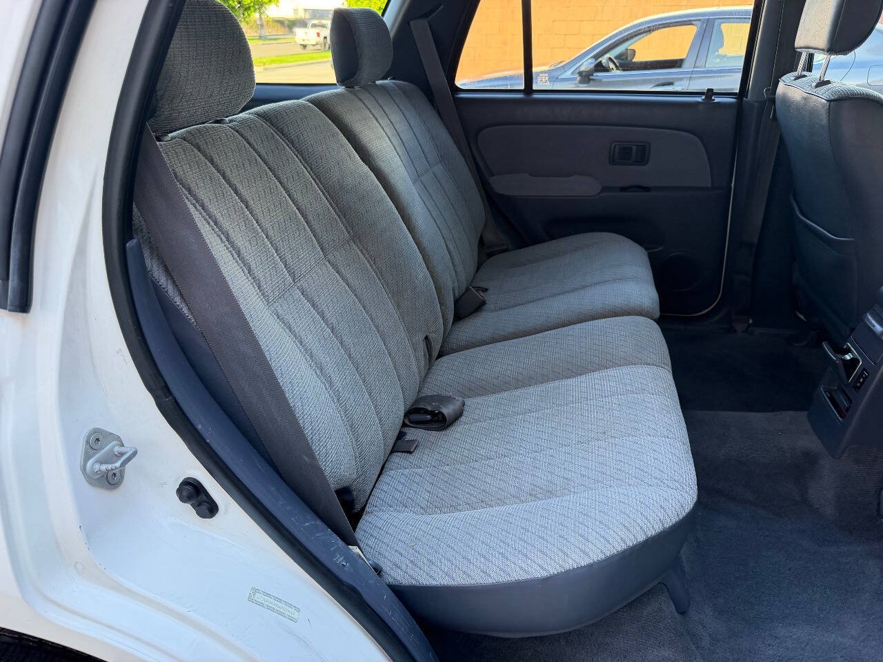 Used 1998 Toyota 4Runner 2WD w/ Upgrade Pkg image 17