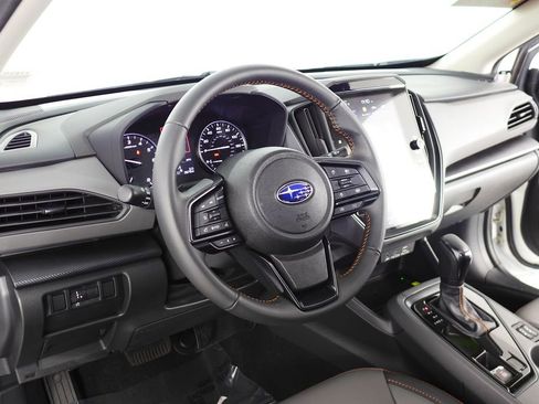 Certified 2025 Subaru Crosstrek 2.5i Limited w/ Crosstrek Mirror Package image 31