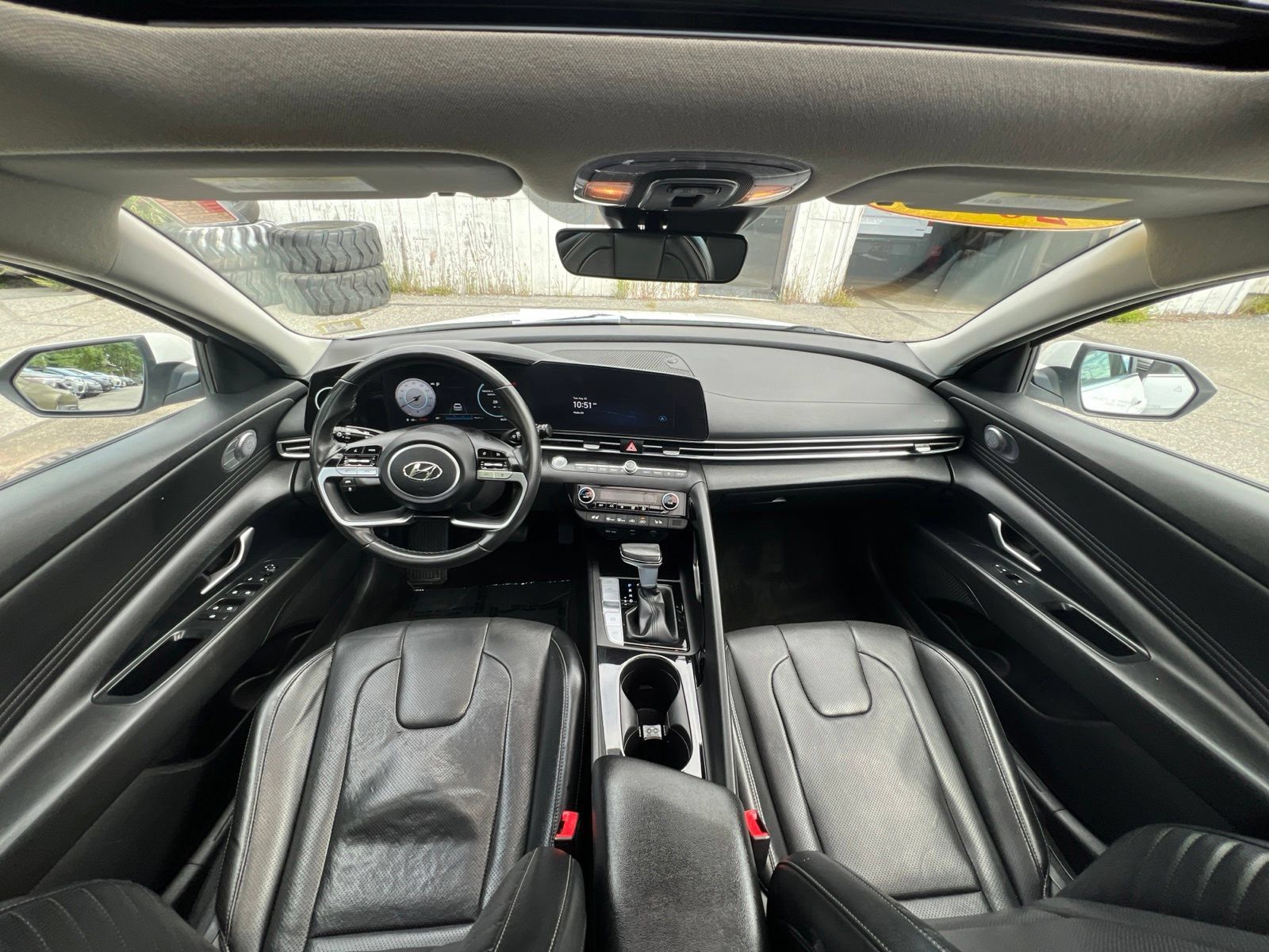 Used 2023 Hyundai Elantra Limited FWD image 21