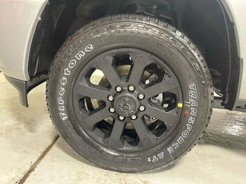 New 2026 RAM 2500 Laramie w/ Night Edition AWD/4WD image 10