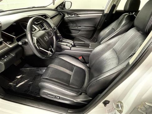Used 2019 Honda Civic EX-L image 9