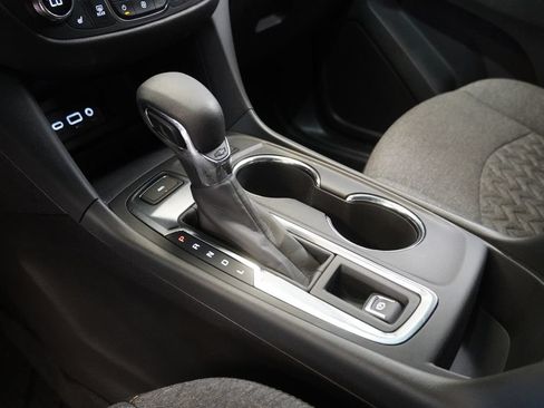 Used 2024 Chevrolet Equinox LT AWD/4WD image 23