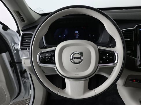 Used 2025 Volvo XC90 B5 Plus w/ Protection Package Premier image 2