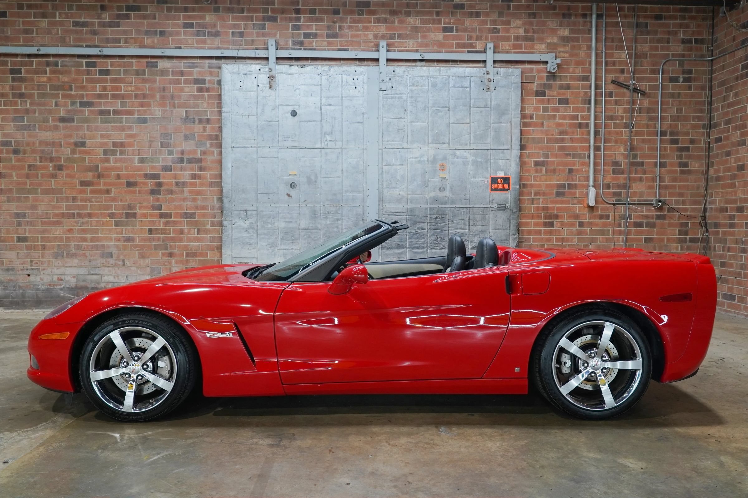 Used 2008 Chevrolet Corvette Convertible w/ Preferred Equipment Group RWD image 34