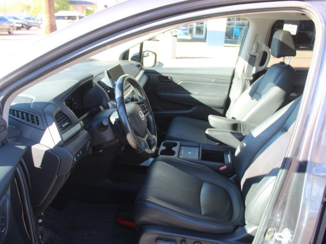 Used 2025 Honda Odyssey EX-L image 12