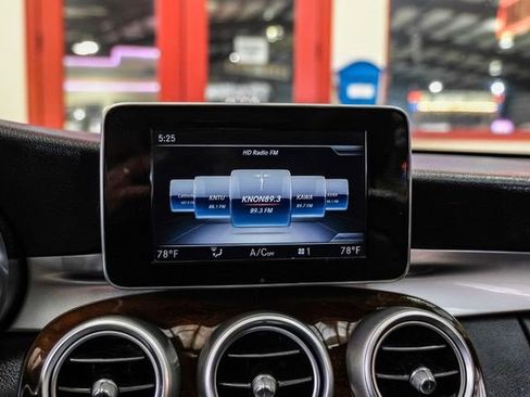 Used 2018 Mercedes-Benz C 300 Sedan image 23