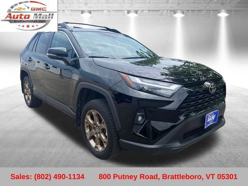 Used 2025 Toyota RAV4 Woodland Edition w/ Weather Package AWD/4WD image 8