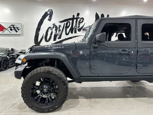 Used 2016 Jeep Wrangler Unlimited Sport image 6