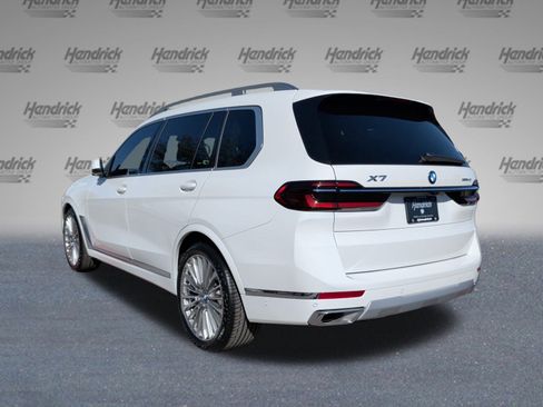 Certified 2025 BMW X7 xDrive40i w/ Premium Package image 8