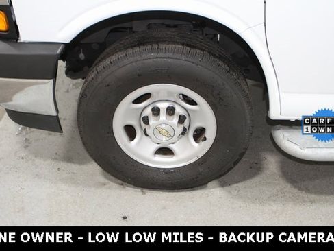 Used 2023 Chevrolet Express 2500 w/ Driver Convenience Package image 12