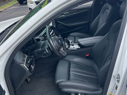 Used 2021 BMW 540i xDrive w/ M Sport Package AWD/4WD image 8