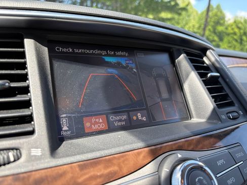 Used 2018 Nissan Armada Platinum w/ Interior Lighting Package RWD image 18
