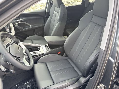 New 2025 Audi Q5 Premium Plus image 18