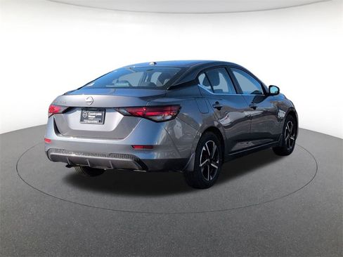 New 2025 Nissan Sentra SV image 5