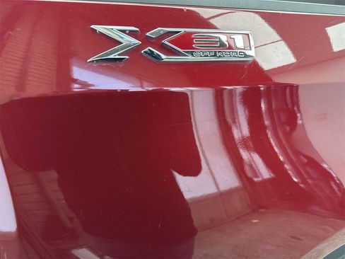 Used 2019 GMC Sierra 1500 SLT image 45