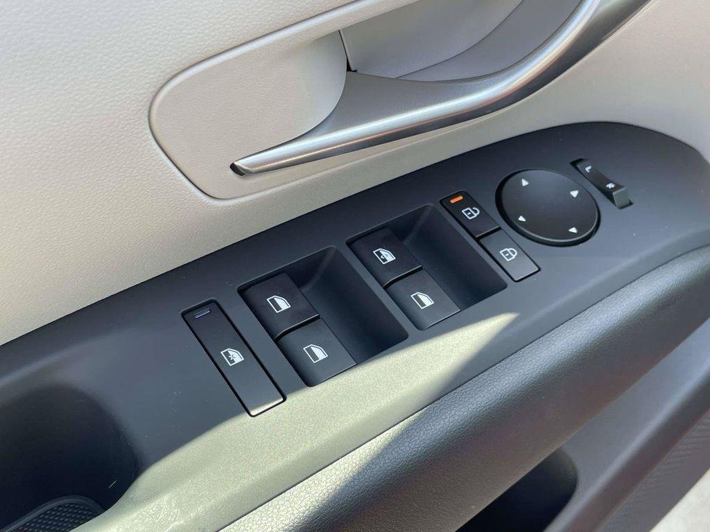 New 2026 Hyundai Tucson SE FWD image 42