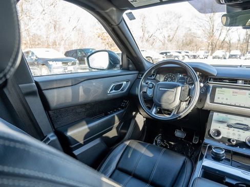 Used 2020 Land Rover Range Rover Velar R-Dynamic S image 19