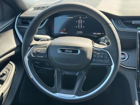 New 2026 Jeep Grand Cherokee Laredo X image 8