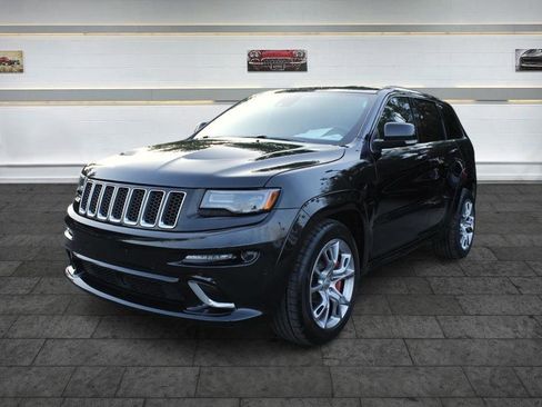 Used 2014 Jeep Grand Cherokee SRT8 w/ Luxury Group II AWD/4WD image 3