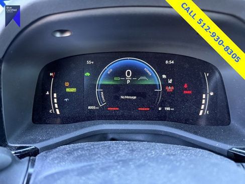 Used 2025 Toyota Camry LE image 10